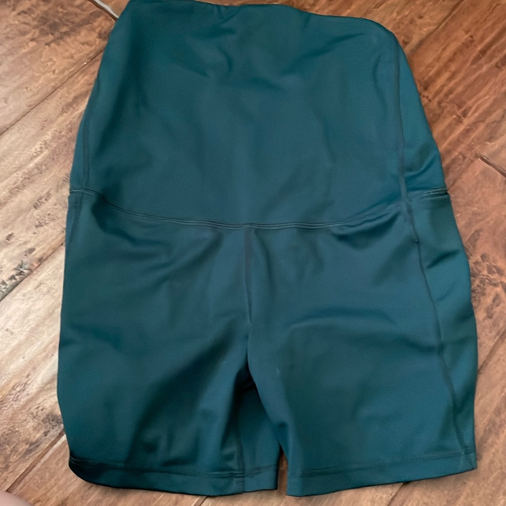 Senita Athletics Maternity Dark Green Bike Shorts
